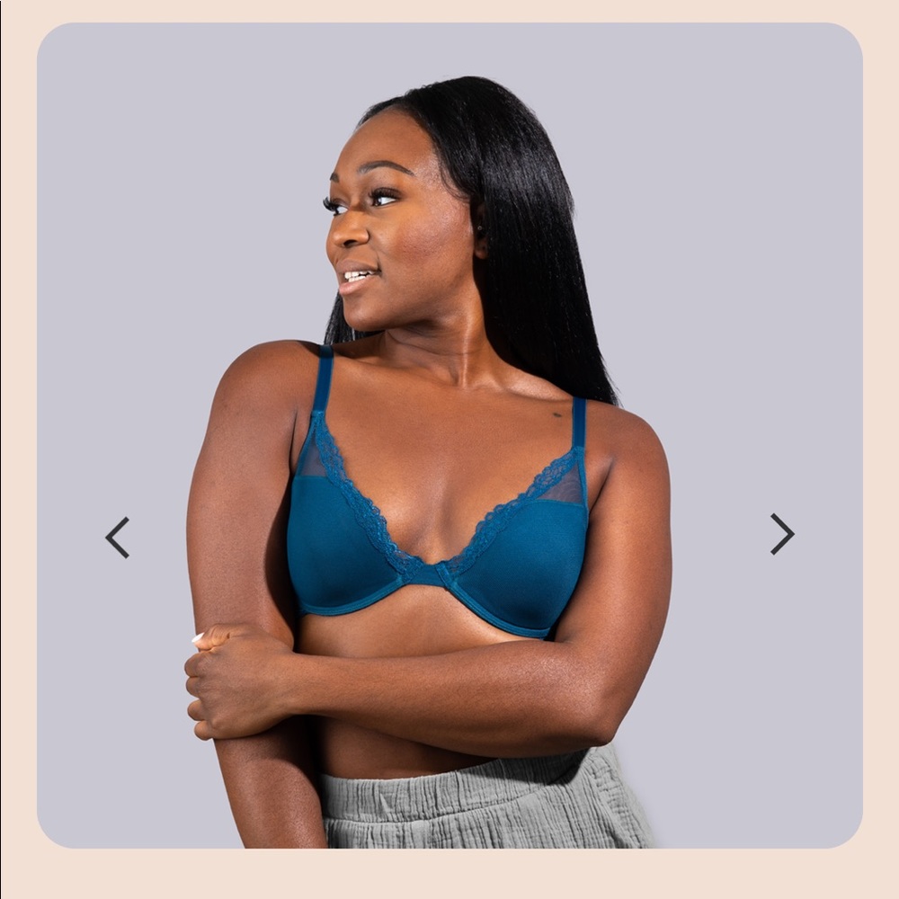 Pepper Laidback Lace bra Midnight Blue 32b new!